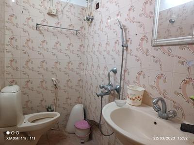 Bathroom Image of 880 Sq.ft 2 BHK Builder Floor for sale in Jadavpur Kolkata for Rs. 5000000