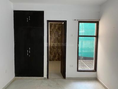 Bedroom Image of 2800 Sq.ft 3 BHK Builder Floor for rent in Sector 46 Noida for Rs. 30000