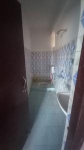 Bathroom Image of 1100 Sq.ft 2 BHK Apartment / Flat for rent in Anisabad Patna for Rs. 13500