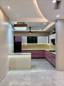 Kitchen Image of 3150 Sq.ft 6 BHK Independent House for sale in Sector 14 Faridabad for Rs. 85000000