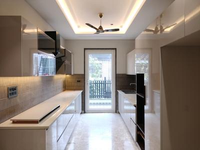 Kitchen Image of 3150 Sq.ft 4 BHK Builder Floor for sale in Sector 21C Faridabad for Rs. 35000000