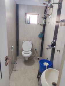 Bathroom Image of 866 Sq.ft 2 BHK Apartment / Flat for rent in Arista Northern Heights, Ultadanga Kolkata for Rs. 25000