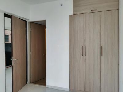 Bedroom Image of 750 Sq.ft 2 BHK Apartment / Flat for rent in Lodha Amara, Thane West Thane for Rs. 45000