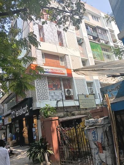 RASHBIHARI MORE BANK AUCTION FLAT Main Image 1