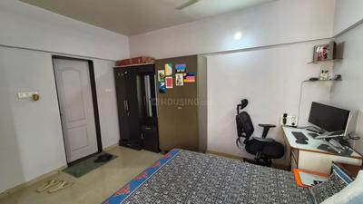 Bedroom Image of 1000 Sq.ft 2 BHK Apartment / Flat for rent in Kumar Kruti, Kalyani Nagar Pune for Rs. 51000