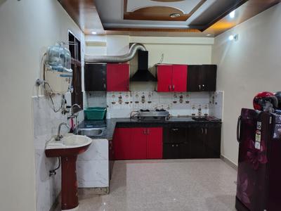 Kitchen Image of 985 Sq.ft 2 BHK Builder Floor for rent in Global Tower, Ashok Vihar Phase 3 Extension Gurgaon for Rs. 26000