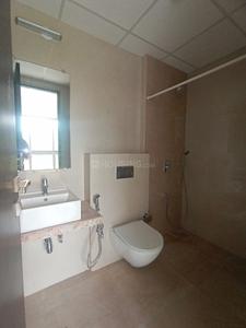 Bathroom Image of 1250 Sq.ft 3.5 BHK Apartment / Flat for sale in Kolte Patil Vaayu, Dahisar West Mumbai for Rs. 30000000