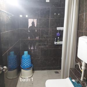 Bathroom Image of 1850 Sq.ft 4 BHK Apartment / Flat for sale in Vallabh Vidhyanagar Anand for Rs. 6300000