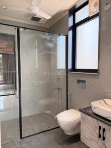 Bathroom Image of 2125 Sq.ft 3 BHK Builder Floor for sale in Sector 31 Faridabad for Rs. 32000000