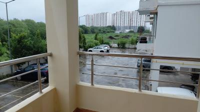 Balcony Image of 1550 Sq.ft 3 BHK Apartment / Flat for rent in Sushant Golf City Lucknow for Rs. 20000