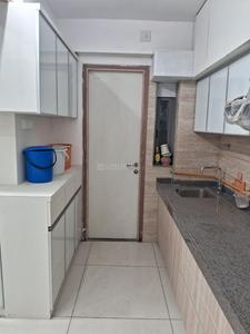 Kitchen Image of 1500 Sq.ft 3 BHK Apartment / Flat for rent in Zaveri Greens, Ghuma Ahmedabad for Rs. 24000