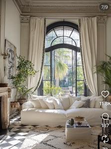 Bedroom Image of 9400 Sq.ft 4 BHK Builder Floor for sale in Safdarjung Development Area New Delhi for Rs. 240000000