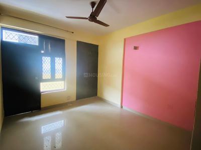 Bedroom Image of 900 Sq.ft 2 BHK Apartment / Flat for sale in Mahagunpuram Ghaziabad for Rs. 6200000