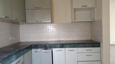 Kitchen Image of 1900 Sq.ft 3.5 BHK Apartment / Flat for sale in Spaze Privvy The Address, Sector 93 Gurgaon for Rs. 18000000