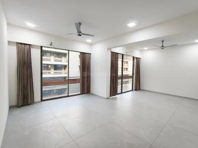 Living Room Image of 2916 Sq.ft 3 BHK Apartment / Flat for rent in Saamarth H7, PDPU Road Gandhinagar for Rs. 36000