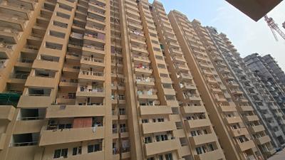 Building Image of 1619 Sq.ft 3.5 BHK Apartment / Flat for sale in Elegant Splendour Phase 3, Noida Extension Greater Noida for Rs. 13800000