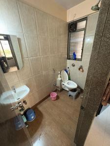 Bathroom Image of 500 Sq.ft 1 BHK Apartment / Flat for sale in Borivali East Mumbai for Rs. 12000000
