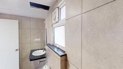 Image of 1657 Sq.ft 3 BHK Apartment / Flat for sale in Prestige Lakeside Habitat, Gunjur Village, Bengaluru for Rs. 24000000