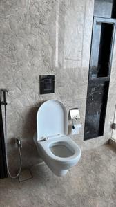 Image of 1000 Sq.ft 2 BHK Apartment / Flat for sale in Raheja Imperia, Lower Parel, Mumbai for Rs. 48500000