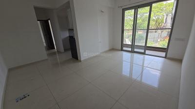 Living Room Image of 650 Sq.ft 2 BHK Apartment / Flat for rent in Adani Aster Neo, Shantigram Ahmedabad for Rs. 39000