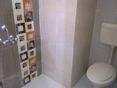Bathroom Image of 938 Sq.ft 2 BHK Apartment / Flat for sale in Vastu Silicon City, Rajendra Nagar Indore for Rs. 2600000