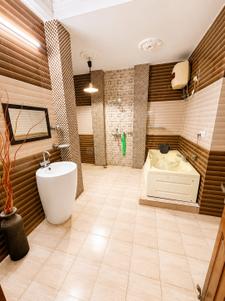 Bathroom Image of Veda Girls PG in Gamma II, Greater Noida