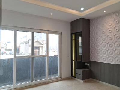 Bedroom Image of 1350 Sq.ft 3 BHK Builder Floor for sale in Paschim Vihar New Delhi for Rs. 26500000