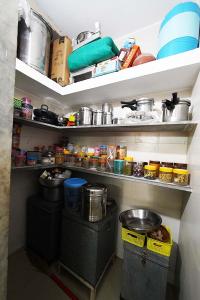 Kitchen Image of 1170 Sq.ft 2 BHK Apartment / Flat for sale in New Ranip Ahmedabad for Rs. 6500000