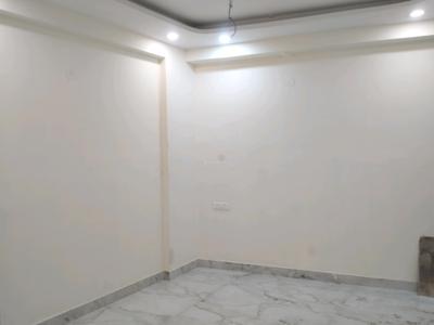 Bedroom Image of 650 Sq.ft 2 BHK Builder Floor for sale in Mayur Vihar Phase 1 New Delhi for Rs. 6500000