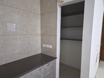 Kitchen Image of 2000 Sq.ft 3 BHK Apartment / Flat for rent in Sampad Centrum, Bhat Ahmedabad for Rs. 25000