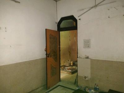 Bedroom Image of 900 Sq.ft 3 BHK Independent House for sale in Shalimar Garden Ghaziabad for Rs. 20000000