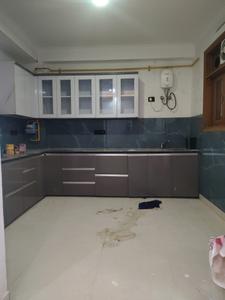 Kitchen Image of 1800 Sq.ft 3 BHK Builder Floor for rent in Freedom Fighters Enclave New Delhi for Rs. 55000