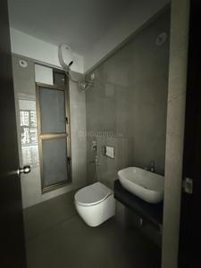 Bathroom Image of 650 Sq.ft 2 BHK Apartment / Flat for sale in Raymond Realty Ten X Habitat Tower C, Thane West Thane for Rs. 13400000