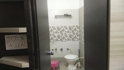 Image of 1530 Sq.ft 3 BHK Apartment / Flat for sale in Sola, Ahmedabad for Rs. 9600000