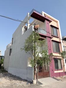 Image of 2200 Sq.ft 4.5 BHK Villa for sale in Shree Sai Keshvam Redwood Park, Rau, Indore for Rs. 11000000