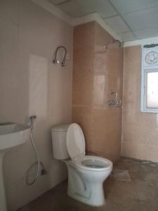 Common Bathroom Image of 1400 Sq.ft 3 BHK Apartment / Flat for sale in Amrapali Heartbeat City IV, Sector 107 Noida for Rs. 17300000