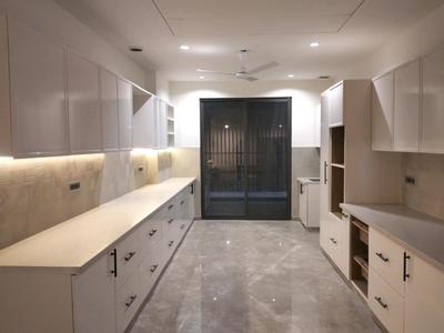 Kitchen Image of 3420 Sq.ft 4 BHK Villa for sale in Gujranwala Town New Delhi for Rs. 360000000