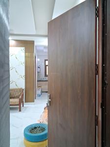 Main Entrance Image of 1050 Sq.ft 2 BHK Apartment / Flat for sale in JMD Rose Valley, Sector 73 Noida for Rs. 4000000