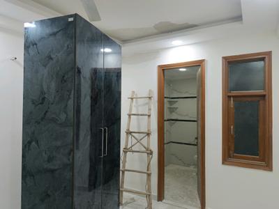 Bedroom Image of 1350 Sq.ft 4 BHK Builder Floor for sale in Chhattarpur New Delhi for Rs. 11000000