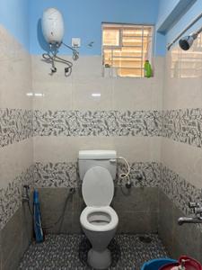 Bathroom Image of 1178 Sq.ft 2 BHK Apartment / Flat for rent in RR White Lotus, Lakeview Residency Bengaluru for Rs. 32000