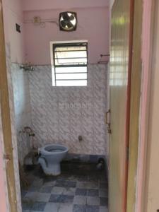Bathroom Image of 1850 Sq.ft 4 BHK Apartment / Flat for sale in Jadavpur Kolkata for Rs. 6000000