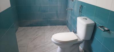 Bathroom Image of 2900 Sq.ft 3 BHK Apartment / Flat for rent in Gariahat Kolkata for Rs. 105000