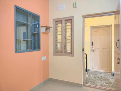Living Room Image of 350 Sq.ft 1 BHK Independent House for rent in Bommanahalli Bengaluru for Rs. 13000