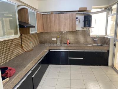 Kitchen Image of 2775 Sq.ft 4 BHK Apartment / Flat for rent in Experion The Heartsong, Sector 108 Gurgaon for Rs. 65000