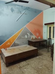 Bedroom Image of 1500 Sq.ft 2 BHK Independent House for rent in Kailash Dalippur Towers, Hazratganj Lucknow for Rs. 20000