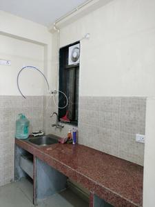 Kitchen Image of 600 Sq.ft 1 BHK Apartment / Flat for rent in Bharat Vihar New Delhi for Rs. 17000