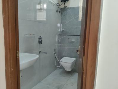 Image of 1299 Sq.ft 3 BHK Apartment / Flat for rent in Sri Balaji Rose Woods, K R Puram, Bengaluru for Rs. 40000