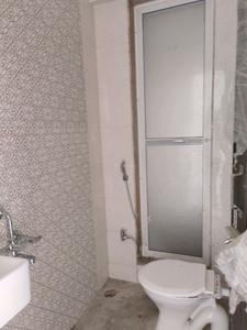 Common Bathroom Image of 1010 Sq.ft 2 BHK Apartment / Flat for sale in Platinum Regalia, Ulwe Navi Mumbai for Rs. 9200000