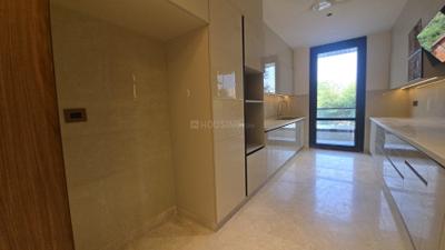 Kitchen Image of 2600 Sq.ft 4 BHK Apartment / Flat for sale in DLF Garden City Plots, Sector 92 Gurgaon for Rs. 45000000
