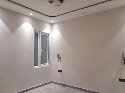 Bedroom Image of 2700 Sq.ft 4 BHK Builder Floor for sale in Paschim Vihar New Delhi for Rs. 60000000